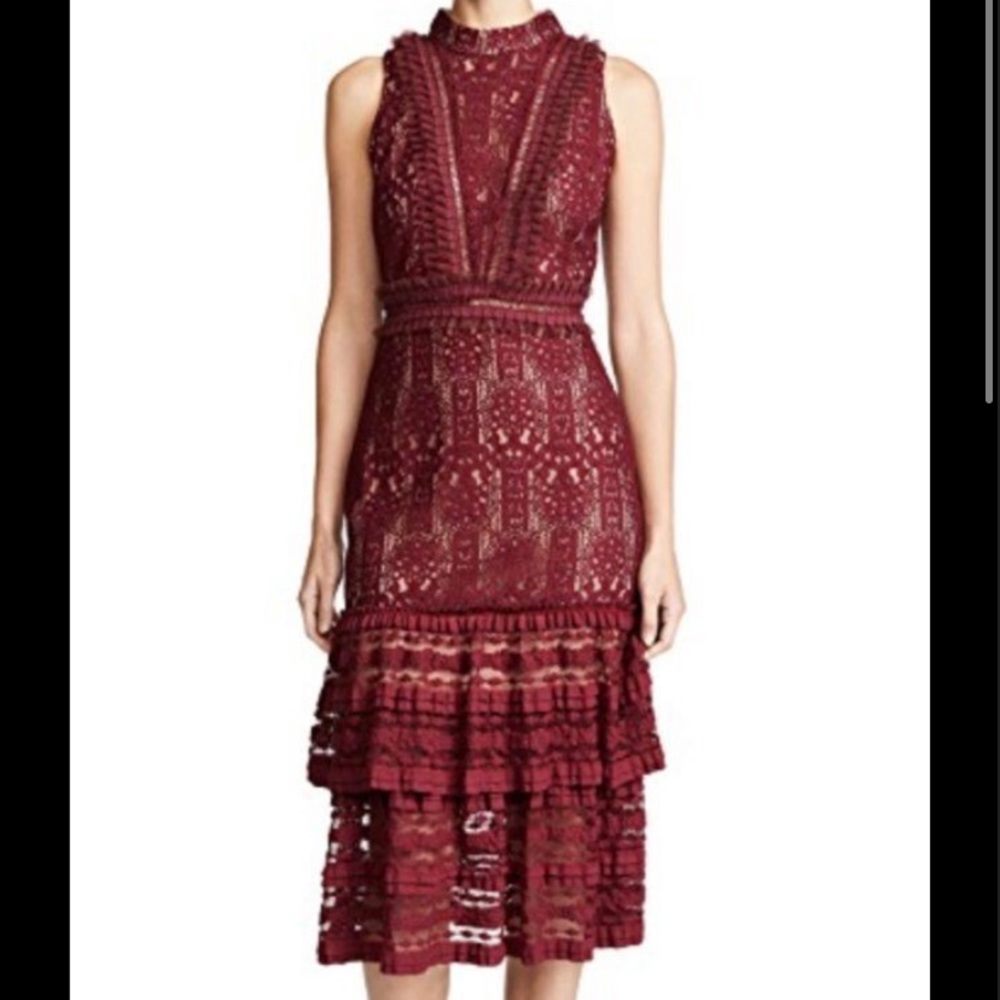 Endless Rose lace midi dress in small